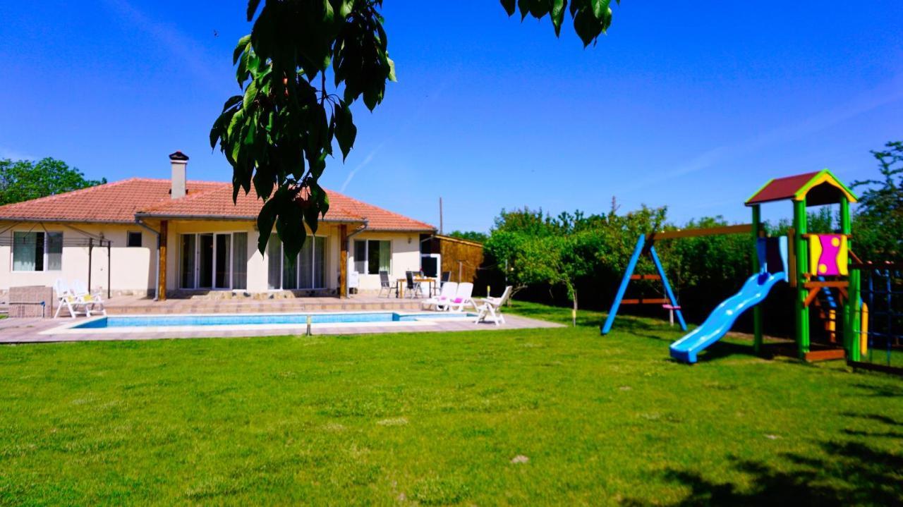 Вила Релакс - Villa Relax Sokolovo Exterior foto